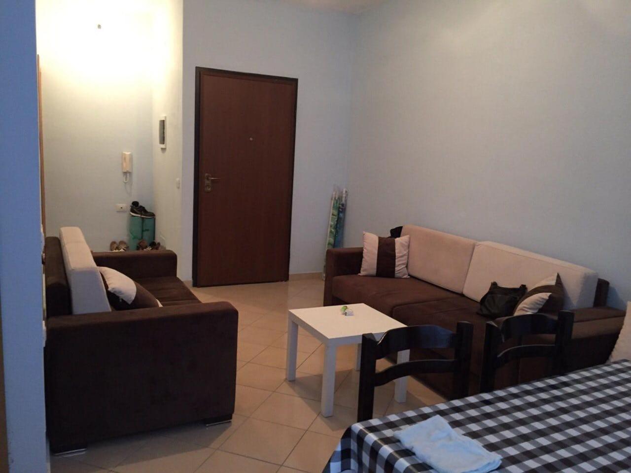 Tulipani Apartments Near Promenade Sarandë エクステリア 写真